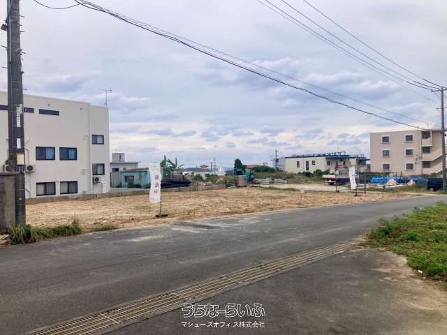 604.36 sqm Land for Sale in Uza, Yomitan Village, Okinawa - Thumbnail 3