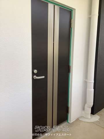 Sapphire Avenue 1LDK Apartment for Rent in Okinawa City - Thumbnail 4