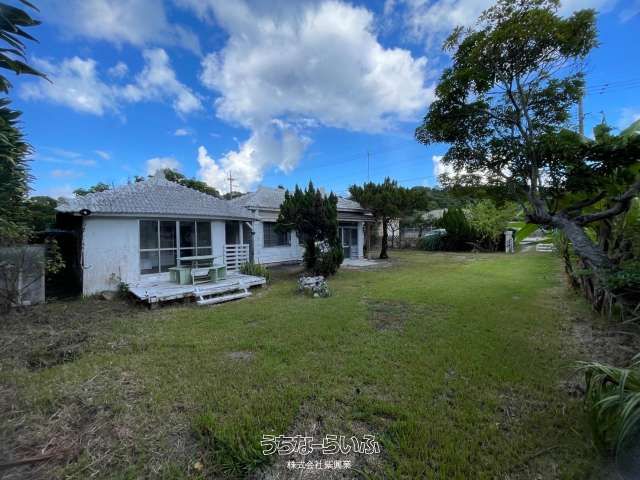 Traditional Okinawan House for Rent in Nakijin, Near Unten Port - Thumbnail 2