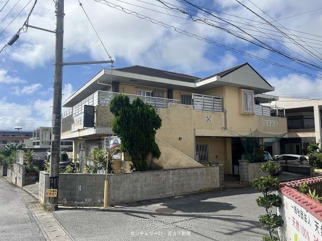 Shop-House for Sale in Miyakojima City with Office and 3LDK Residence - Thumbnail 3