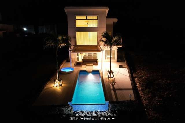 Ocean View Hilltop House with Pool in Kouri, Okinawa - Thumbnail 2