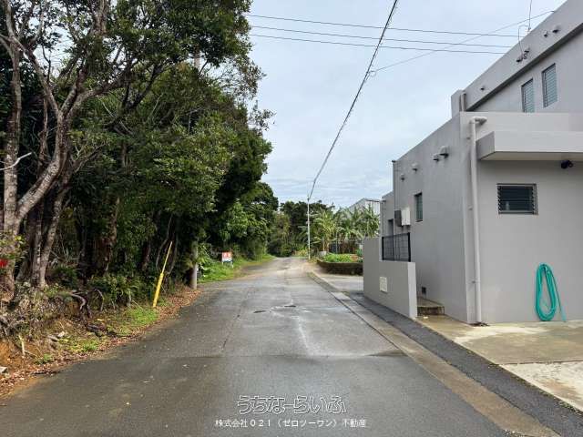 1003 Tsubo Land for Sale in Shibaka, Motobu Town, Okinawa - Thumbnail 3
