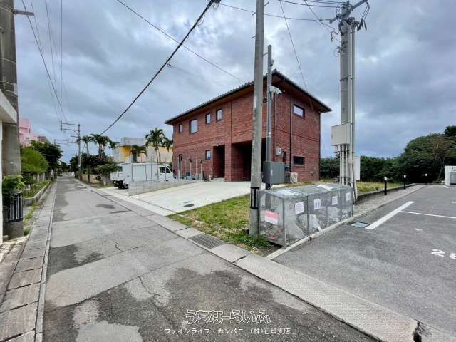 Ocean View Land for Sale in Ishigaki's Ohama, Okinawa - Image 1