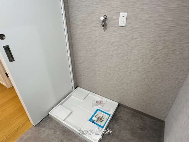 Lions Mansion Hanatagawa 2LDK Apartment for Sale in Naha - Thumbnail 3