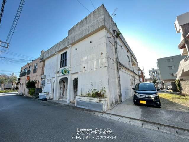 Itoman 8-Unit Apartment Building for Sale - 10.26% Yield - Thumbnail 3