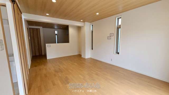 Modern 3LDK RC House for Sale in Nakagusuku Village, Okinawa - Thumbnail 2