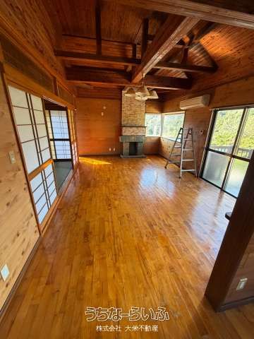 5LDK House for Rent in Ginowan Village, Okinawa with Garden - Thumbnail 3