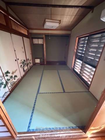 5LDK House for Rent in Ginowan Village, Okinawa with Garden - Image 1