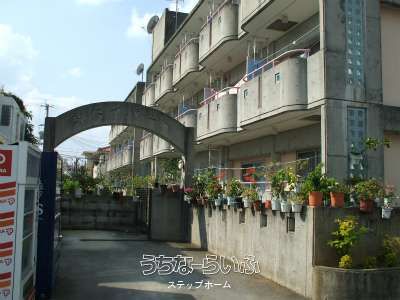 Ball Yo Apartment 303 for Rent in Okinawa City - Thumbnail 2