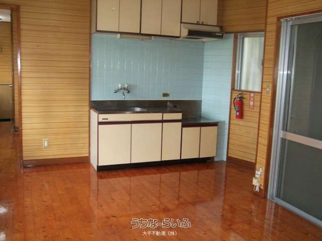 Co-op Shogetsu 301: 2DK Apartment for Rent near Shuri Station, Naha - Thumbnail 4