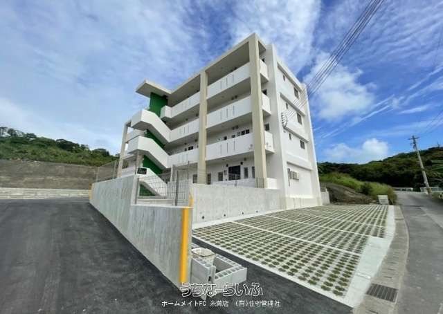 New 3LDK Apartment for Rent in Nanjo City, Okinawa - Thumbnail 2