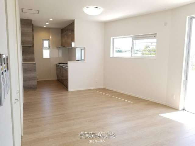 Modern 3LDK RC House for Sale in Yaese Town, Okinawa - Thumbnail 4