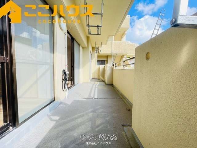 Renovated 3LDK Apartment Near Miebashi Station, Naha - Thumbnail 3