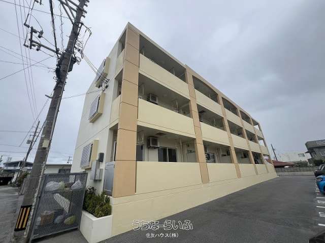 Vue Terrace 203: 2DK Apartment for Rent in Yomitan, Okinawa - Thumbnail 2