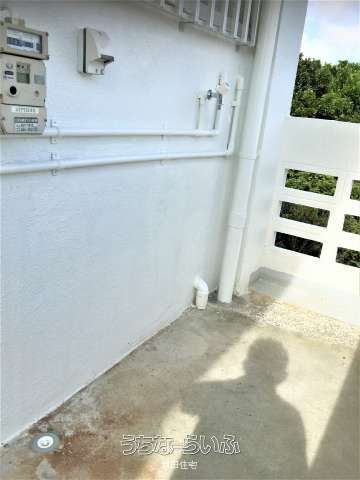 2K Apartment for Rent in Nishihara, Okinawa - 45,000 Yen - Image 1