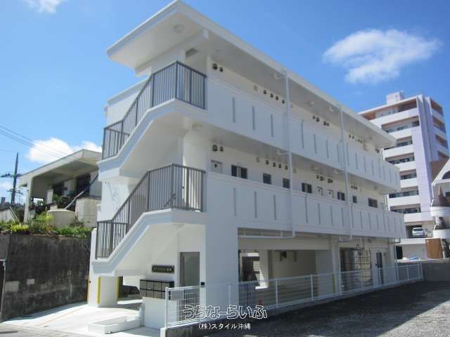 RYUSHIN Urasai 202: 1R Apartment for Rent in Urasoe, Okinawa - Thumbnail 2