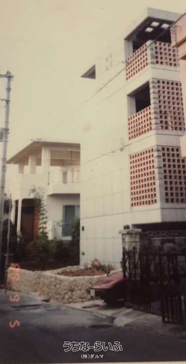 Custom 4-Story Concrete House with Garden in Urasoe, Okinawa - Thumbnail 3