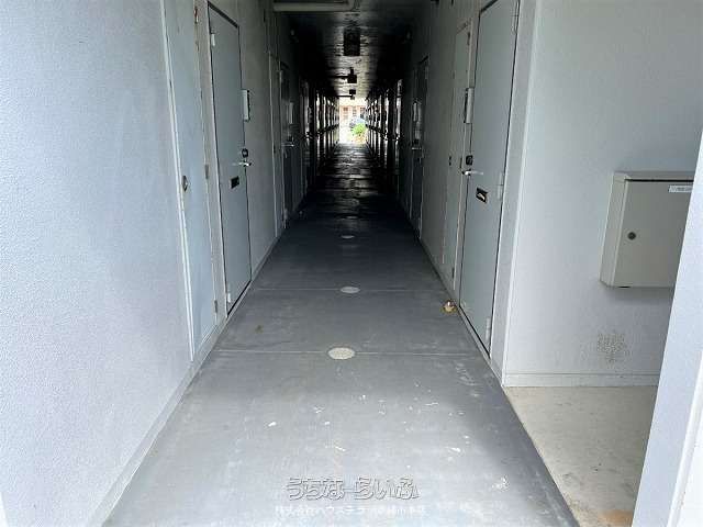 Leopalace Isa 215: Furnished 1K Apartment for Rent in Haebaru, Okinawa - Thumbnail 3