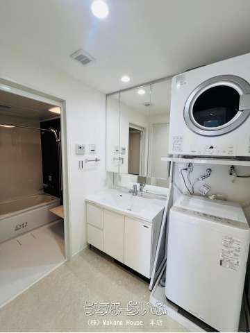 Modern 2LDK Apartment for Sale in Ginowan, Okinawa - Investment Property - Thumbnail 3