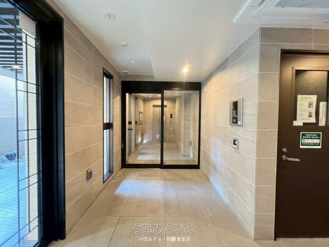 Modern 3LDK Apartment for Sale in Naha, Okinawa | Near Gibo Station - Thumbnail 4