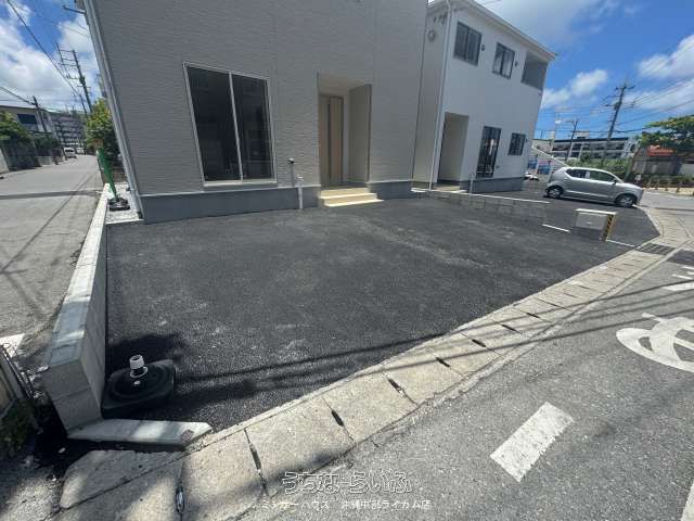 New 4LDK House for Sale in Yonabaru, Okinawa - Thumbnail 2