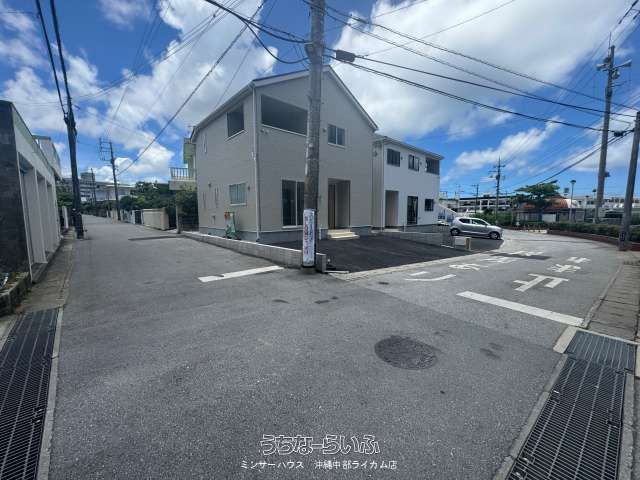 New 4LDK House for Sale in Yonabaru, Okinawa - Thumbnail 3