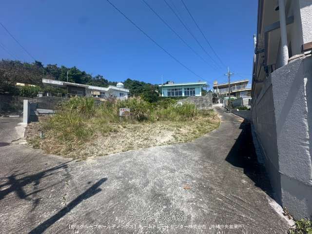 308m² Ocean View Corner Plot for Sale in Itoman, Okinawa - Thumbnail 3