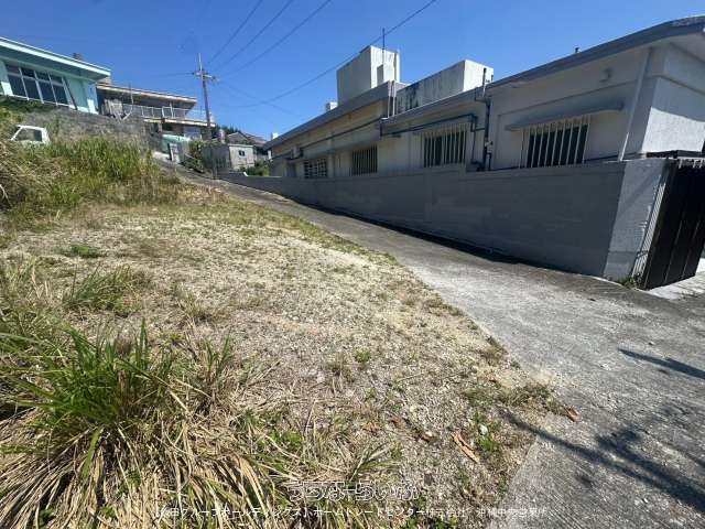308m² Ocean View Corner Plot for Sale in Itoman, Okinawa - Thumbnail 2