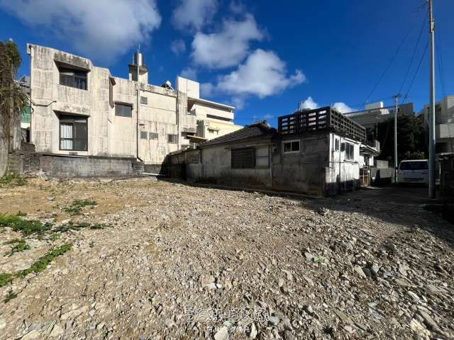 801m² Land for Sale in Shikina, Naha City, Okinawa - Thumbnail 4