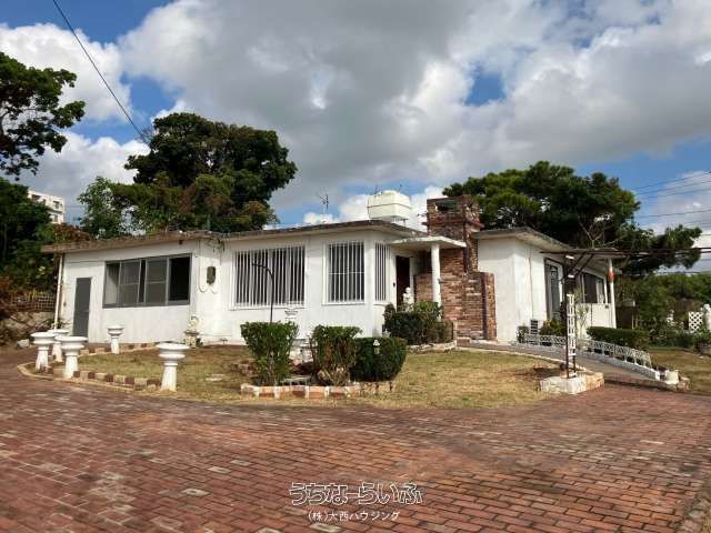 Ocean View Detached House for Rent in Nakagusuku, Okinawa - Thumbnail 3