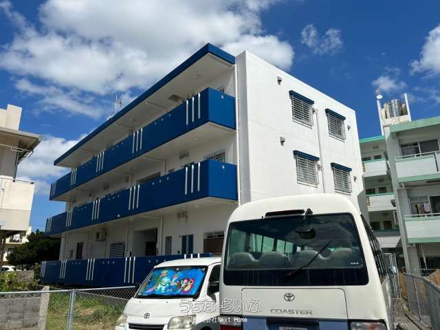 2LDK Apartment for Rent in Ginowan City, Okinawa - Thumbnail 2