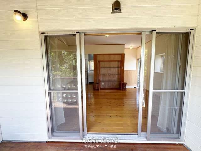 Beachfront House for Sale in Higashi Village, Okinawa - Thumbnail 3