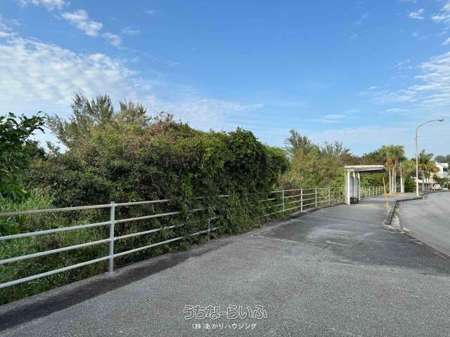 Oceanfront Land for Sale in Onna Village, Okinawa - 1800m² - Image 1