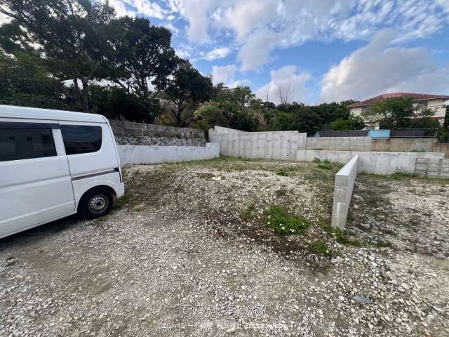 Land for Sale in Kochinda, Yaese Town, Okinawa - Custom Build - Thumbnail 4