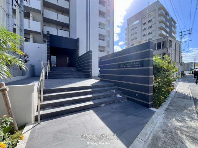 Presence Loge Ganosko Vol Tower 3LDK Apartment for Sale in Ginoza - Thumbnail 3