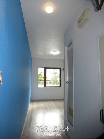 Sunseed M 402: Renovated 1R Apartment for Rent in Urasoe, Okinawa - Thumbnail 3
