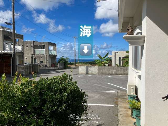 Spacious 7LDK House with Sea Views in Nago, Okinawa - Thumbnail 4
