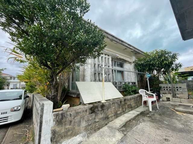 5LDK Concrete House with Garden Near Sawada Beach, Miyakojima - Thumbnail 3