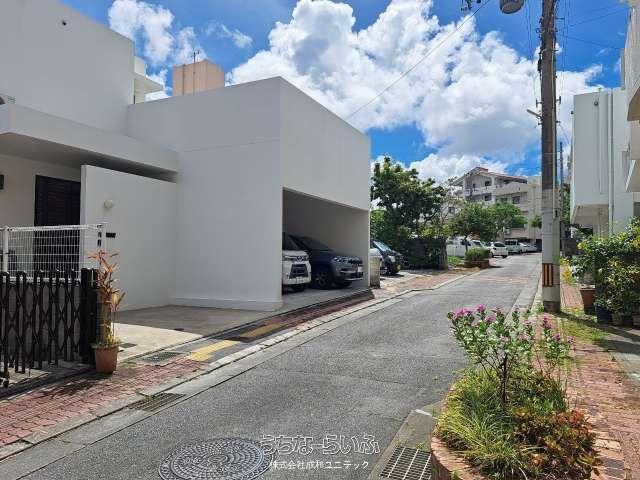 Modern 4LDK RC House for Sale in Urasoe, Okinawa - Thumbnail 2