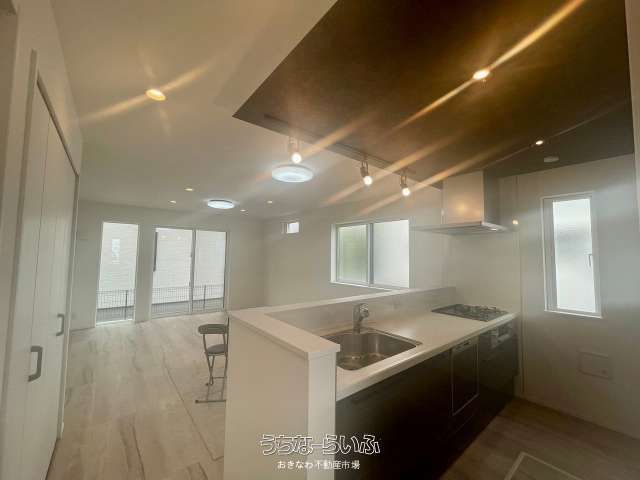 New 4LDK House in Yaese Town, Okinawa | 2026 Build - Thumbnail 3
