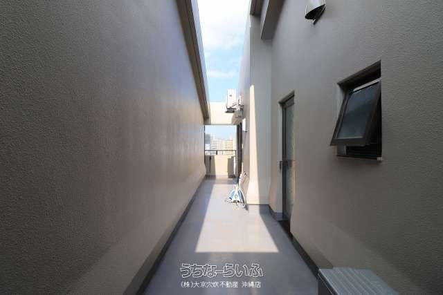Lions Plaza Harbor View 3LDK Apartment for Sale in Naha - Thumbnail 3