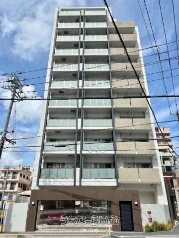 2LDK Apartment for Sale in Naha, 4 Min Walk to Kenchomae Station - Thumbnail 2