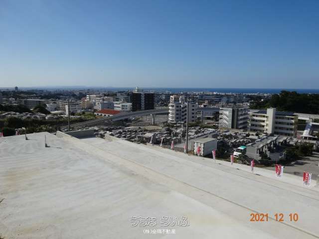 Grave Plot with Monorail Access in Urasoe, Okinawa - Thumbnail 2