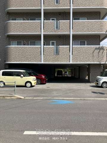 Grand Palace Nago Sky Tower 1103 - 4LDK Condo with Large Balcony - Thumbnail 2