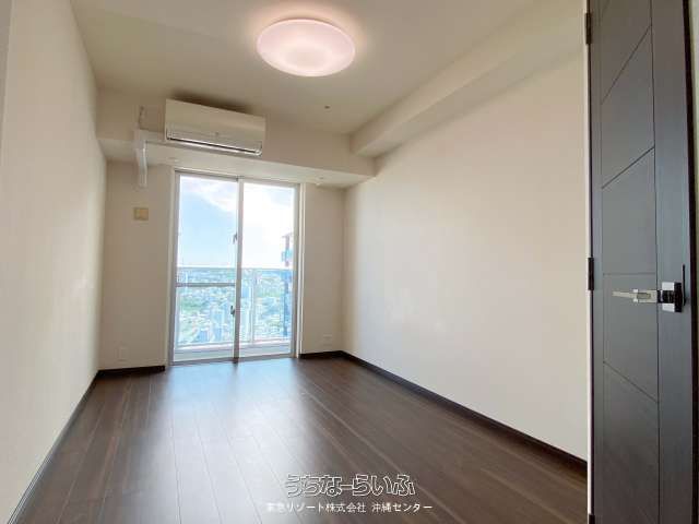 RYU:XTOWER THE WEST 2LDK Apartment for Sale in Naha, Okinawa - Thumbnail 4