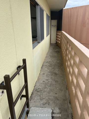 Renovated 1R Apartment for Rent in Naha, Okinawa near Tsubogawa Station - Thumbnail 2