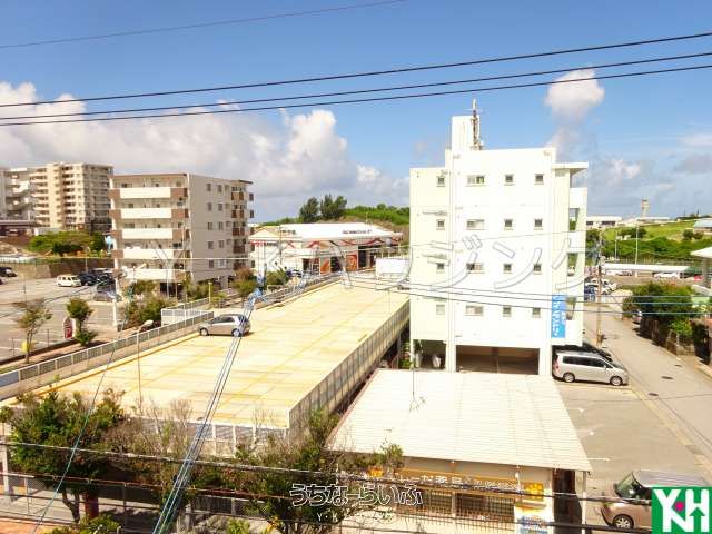 Art House II 4-B: 1K Apartment for Rent in Naha, Okinawa - Thumbnail 3