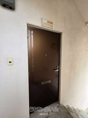 1K Apartment for Rent in Tomari, Naha with Parking & Free Internet - Thumbnail 3