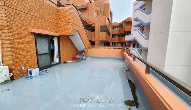 3LDK Corner Apartment with Three Balconies for Sale in Naha - Thumbnail 3