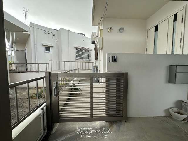 3LDK Reinforced Concrete House with Solar & EV Charging in Yaese, Okinawa - Thumbnail 3